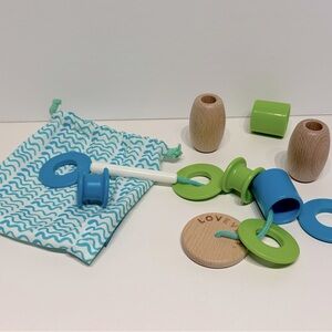 Lovevery Threadable Bead Kit Adventurer Play Toy Toddler